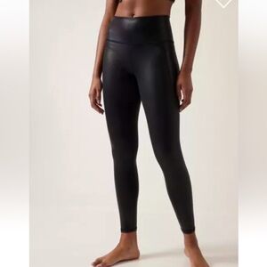 ATHLETA Salutation Stash Shine Tight Legging Black High Rise Small - worn once